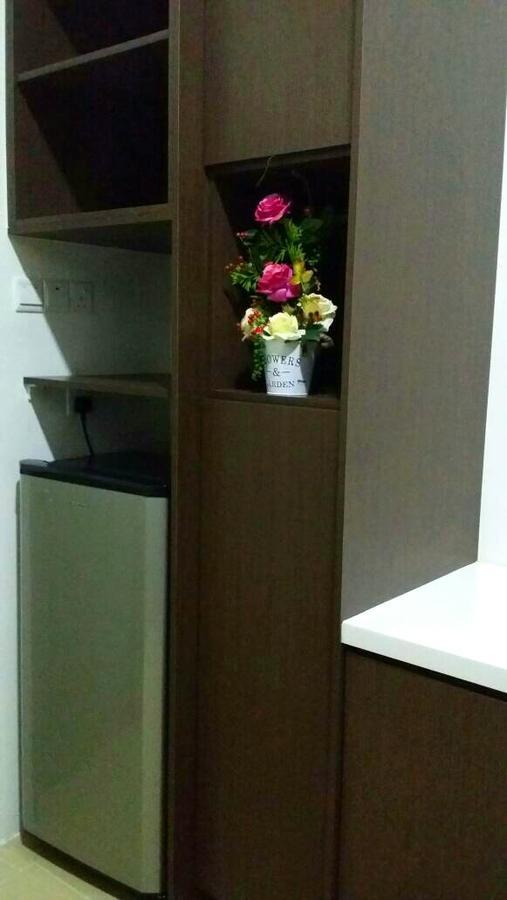 קמרון היילנדס Golden Hill 3 Room Apt @ Night Market מראה חיצוני תמונה